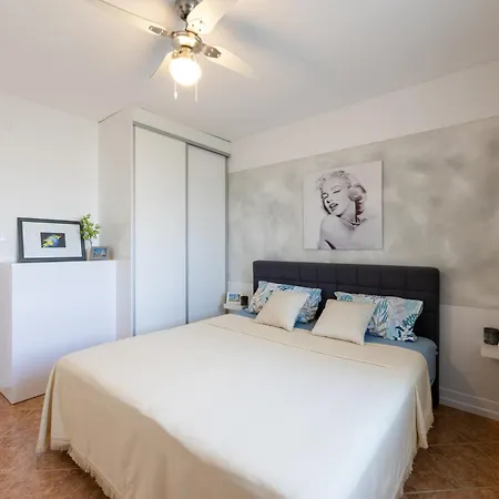Villa Seaview Pool With Cinema Up To 26 Kastela