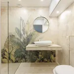 Seaview Pool With Cinema Up To 26