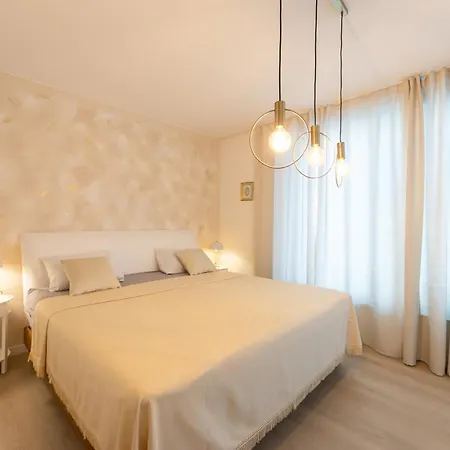 Seaview Pool With Cinema Up To 26 Kastela